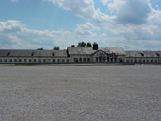 DSC00627 Dachau Administration Building